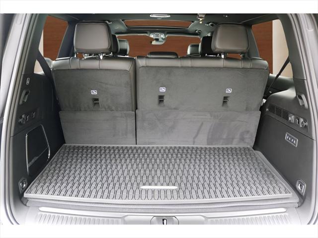 2026 Jeep Grand Wagoneer Upland