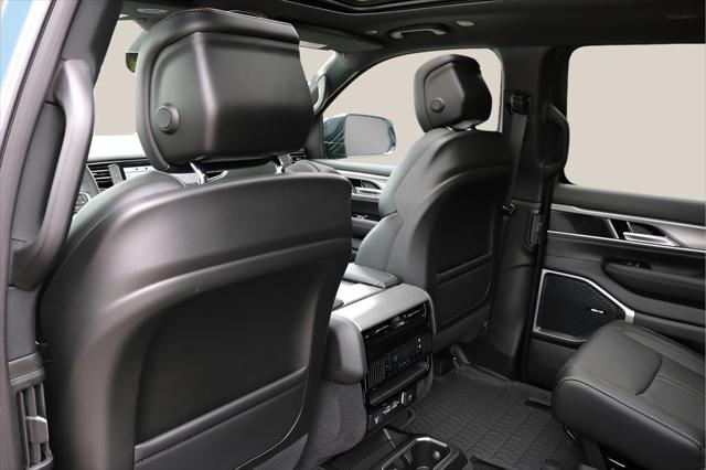2026 Jeep Grand Wagoneer Upland 4x4