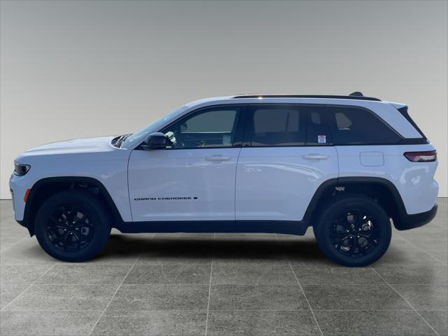 2026 Jeep Grand Cherokee GRAND CHEROKEE LAREDO ALTITUDE 4X4 2026 Jeep Grand Cherokee GRAND CHEROKEE LAREDO ALTITUDE 4X4