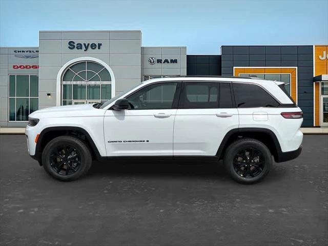 2026 Jeep Grand Cherokee Altitude 4x4