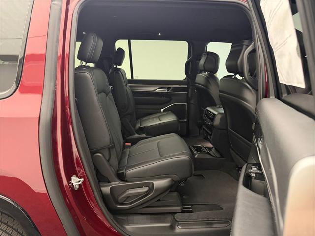 2026 Jeep Grand Wagoneer Limited Altitude 4x4
