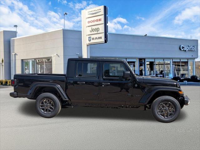 2026 Jeep Gladiator GLADIATOR SPORT S 4X4 2026 Jeep Gladiator GLADIATOR SPORT S 4X4
