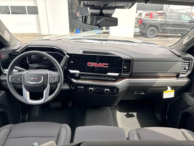 2026 GMC Sierra 1500 Crew Cab, Short Bed, SLE, 4WD