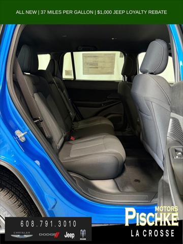 2026 Jeep Cherokee Laredo 4x4