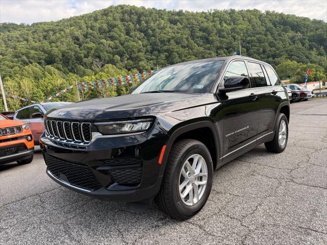 2026 Jeep Grand Cherokee GRAND CHEROKEE LAREDO X 4X4 2026 Jeep Grand Cherokee GRAND CHEROKEE LAREDO X 4X4