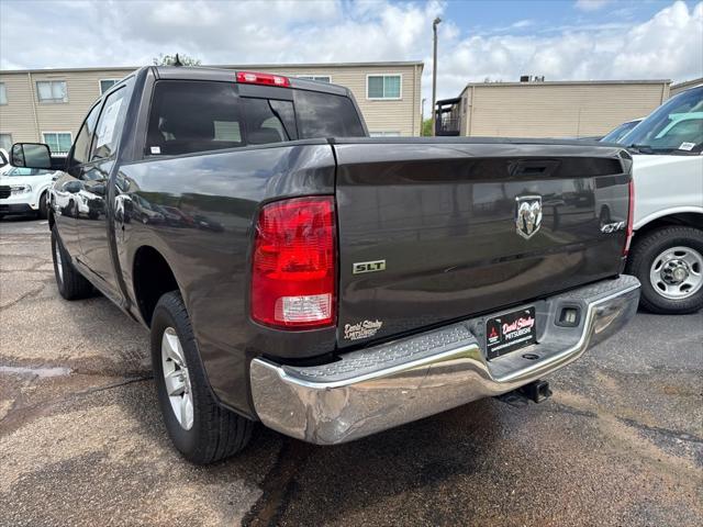 2023 Ram 1500 Classic SLT Crew Cab 4x4 5'7" Box