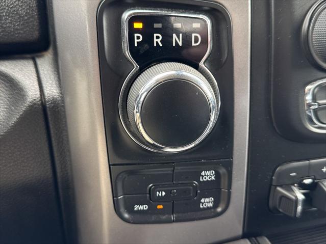 2023 Ram 1500 Classic SLT Crew Cab 4x4 5'7" Box