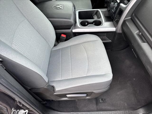2023 Ram 1500 Classic SLT Crew Cab 4x4 5'7" Box