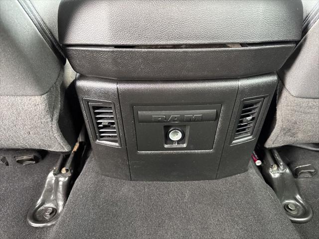 2023 Ram 1500 Classic SLT Crew Cab 4x4 5'7" Box