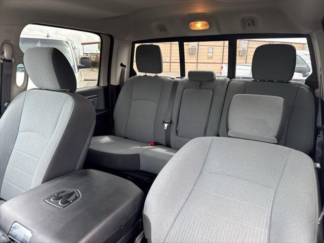 2023 Ram 1500 Classic SLT Crew Cab 4x4 5'7" Box
