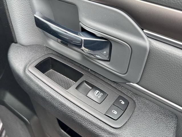 2023 Ram 1500 Classic SLT Crew Cab 4x4 5'7" Box