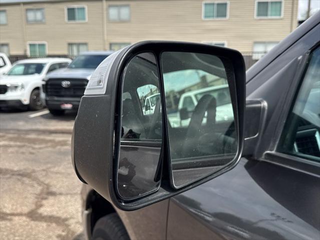 2023 Ram 1500 Classic SLT Crew Cab 4x4 5'7" Box