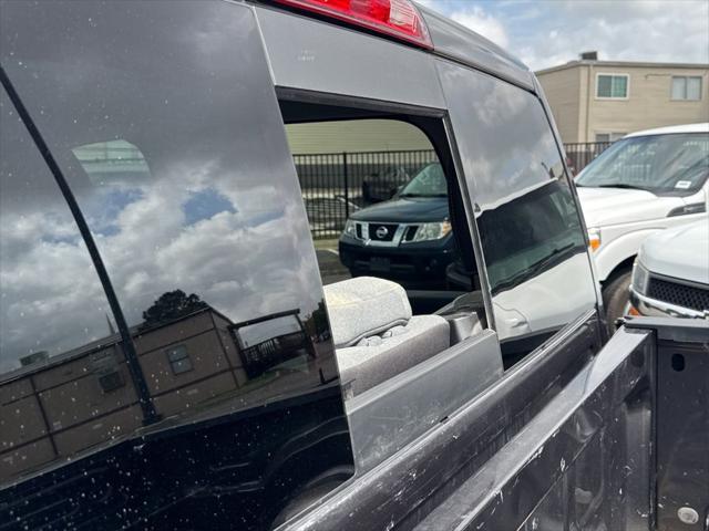 2023 Ram 1500 Classic SLT Crew Cab 4x4 5'7" Box