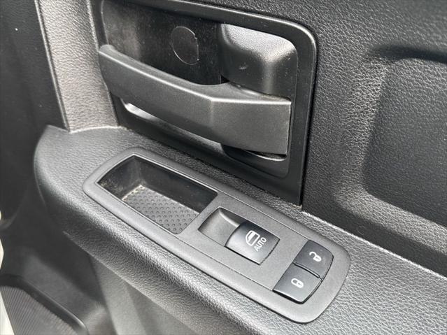 2024 Ram 3500 Tradesman Crew Cab 4x4 8' Box