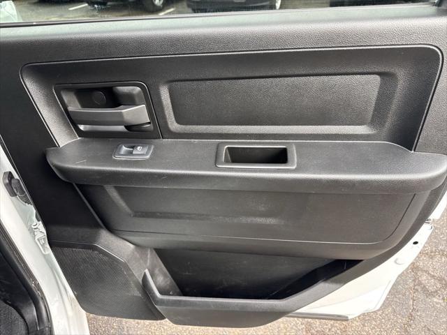 2024 Ram 3500 Tradesman Crew Cab 4x4 8' Box