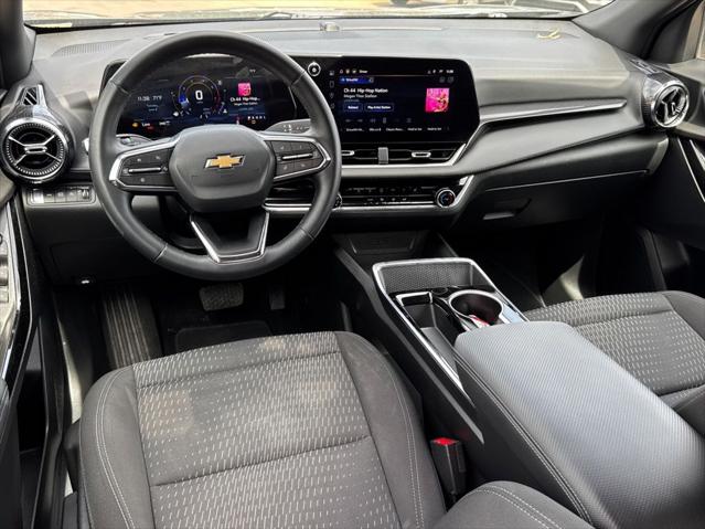 2025 Chevrolet Equinox AWD LT