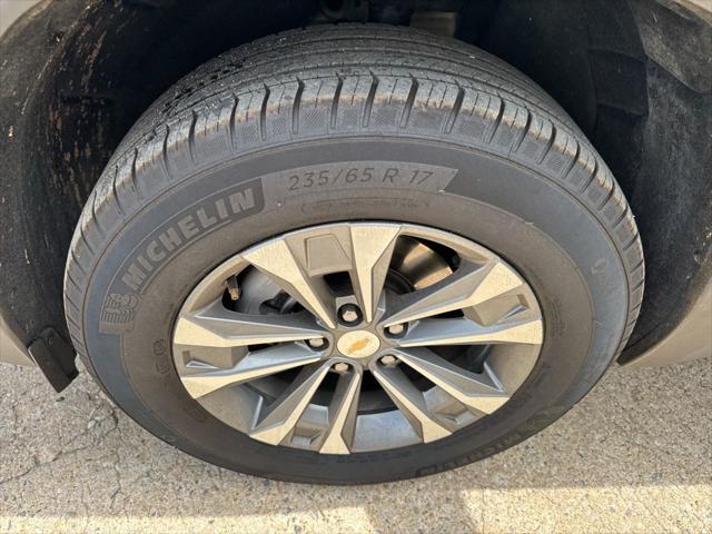 2025 Chevrolet Equinox AWD LT