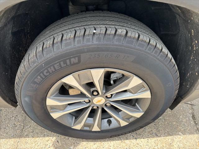2025 Chevrolet Equinox AWD LT