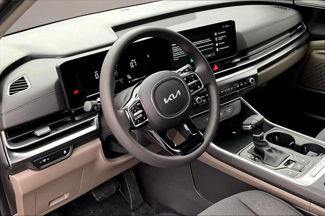 2026 Kia Carnival MPV LX