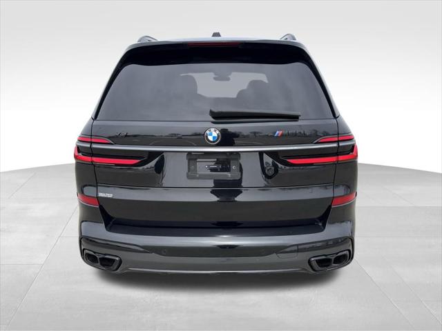 2024 BMW X7 M60i