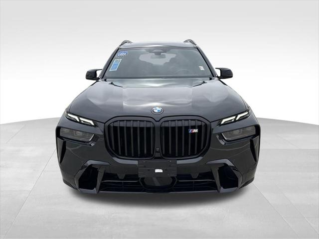 2024 BMW X7 M60i
