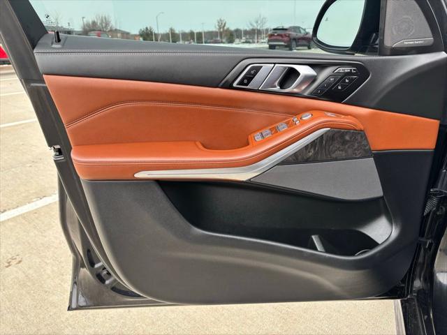 2024 BMW X7 M60i