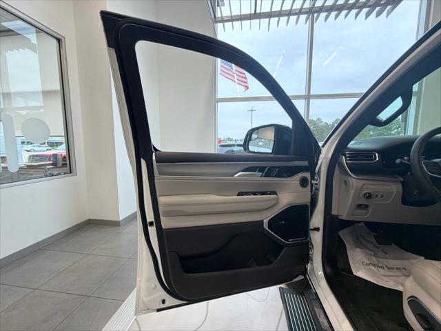 2026 Jeep Grand Wagoneer Limited Reserve 4x4