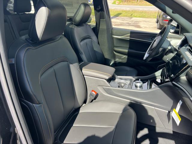 2026 Jeep Grand Cherokee 85th Anniversary Edition