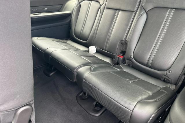 2026 Jeep Grand Wagoneer Limited Altitude 4x4