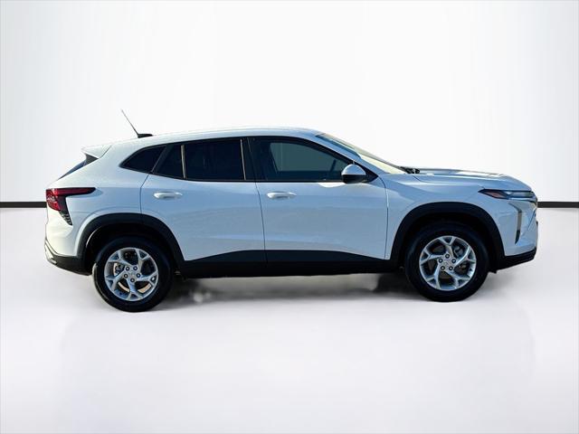 2026 Chevrolet Trax FWD LS