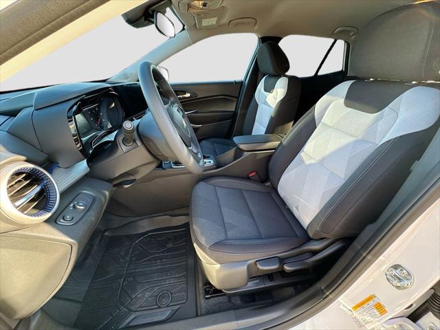 2026 Chevrolet Trax FWD LS