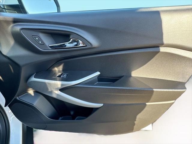2026 Chevrolet Trax FWD LS