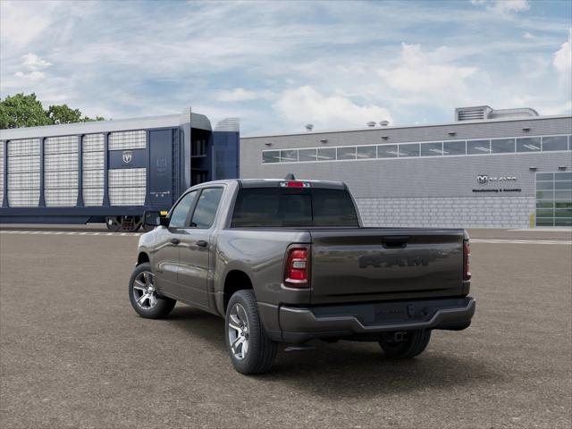 2026 RAM 1500 RAM 1500 EXPRESS CREW CAB 4X4 57 BOX