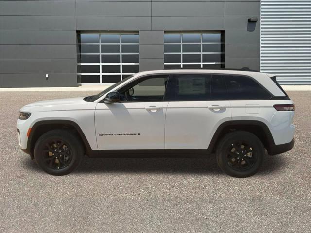 2026 Jeep Grand Cherokee Altitude 4x4