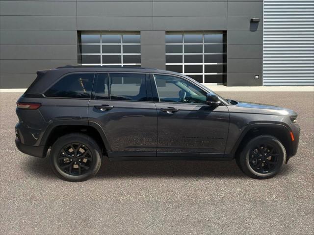2026 Jeep Grand Cherokee Altitude 4x4