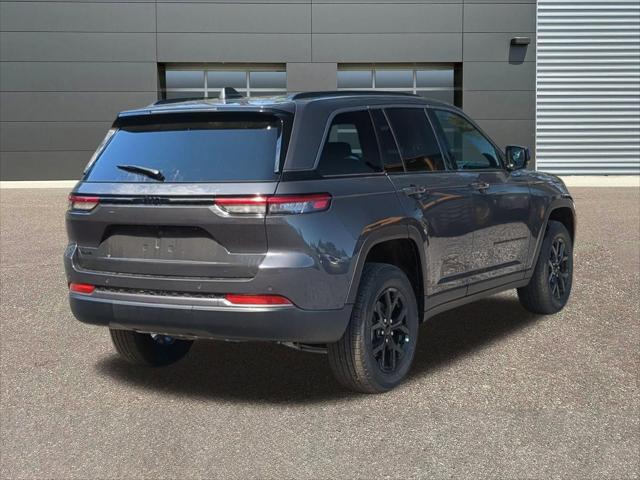 2026 Jeep Grand Cherokee Altitude 4x4