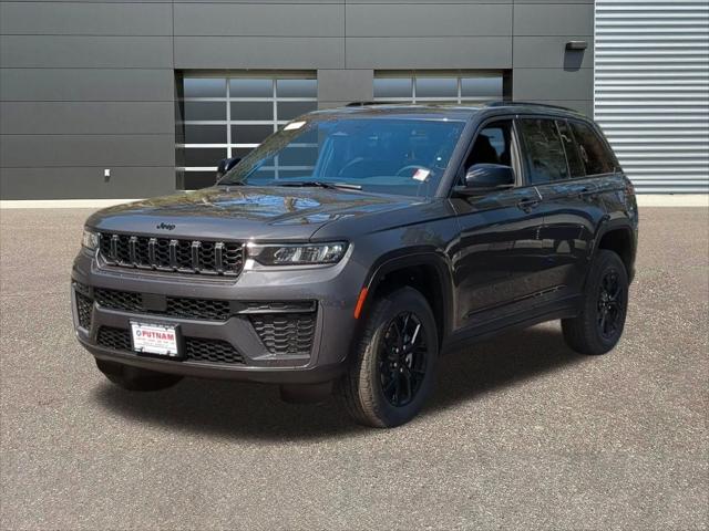 2026 Jeep Grand Cherokee Altitude 4x4