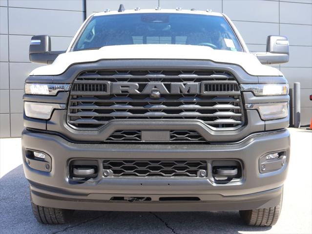 2026 Ram 3500 Tradesman Crew Cab 4x4 8 Box