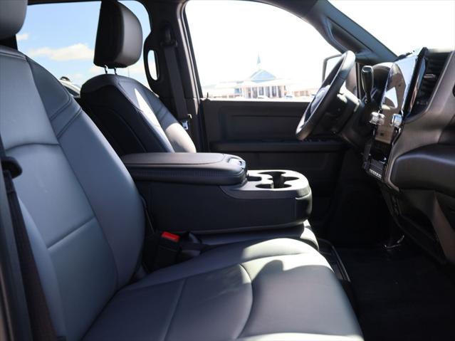 2026 Ram 3500 Tradesman Crew Cab 4x4 8 Box