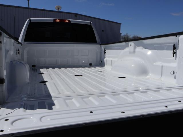2026 Ram 3500 Tradesman Crew Cab 4x4 8 Box