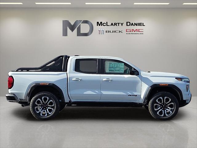 2026 GMC Canyon AT4, 4WD