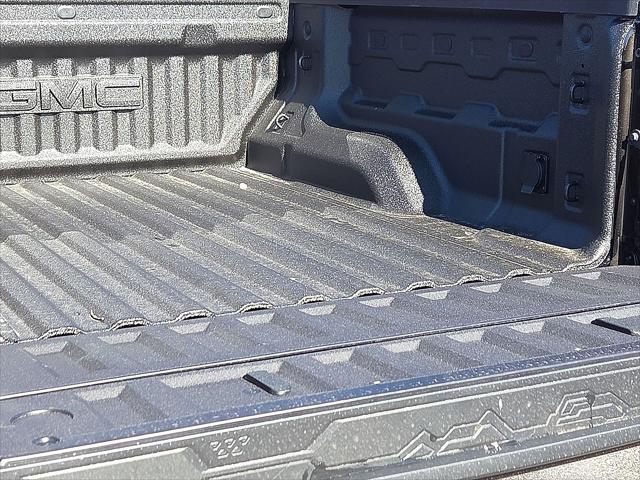 2026 GMC Canyon Elevation, RWD