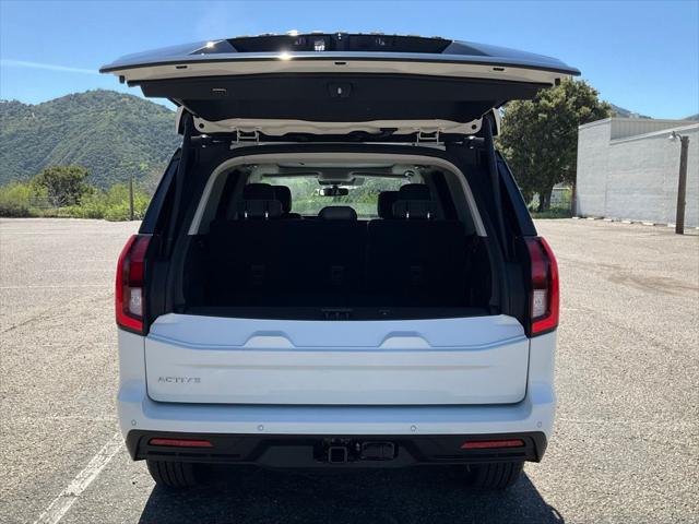 2026 Ford Expedition Active