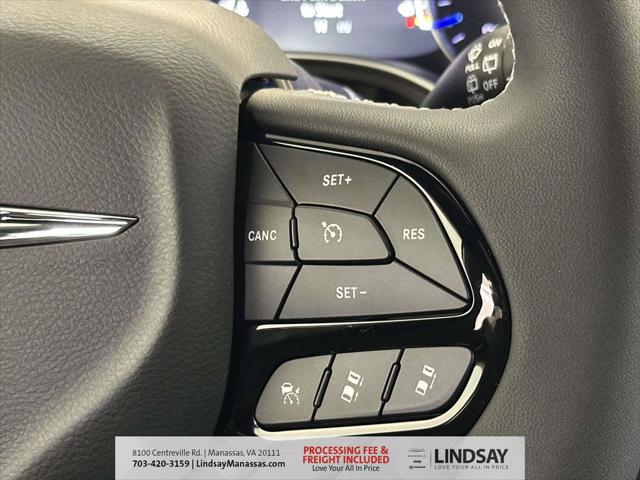 2026 Chrysler Pacifica Select