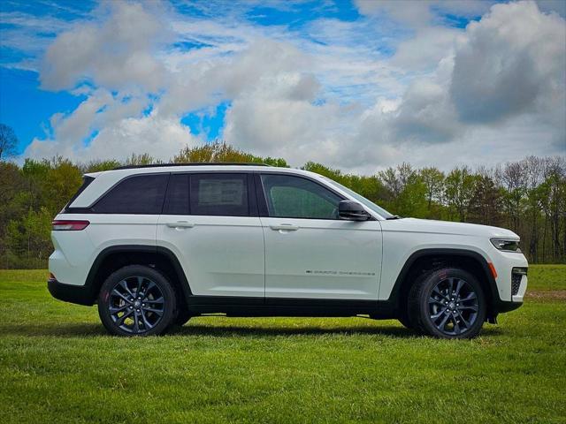 2026 Jeep Grand Cherokee GRAND CHEROKEE 85TH ANNIVERSARY EDITION 4X4