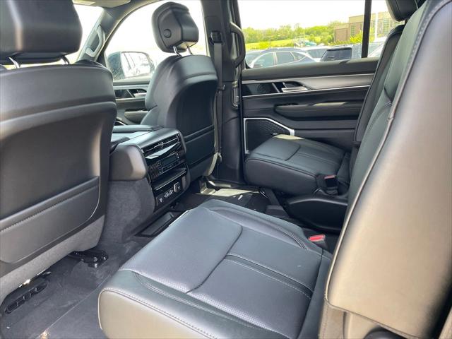2026 Jeep Grand Wagoneer Limited Altitude 4x4