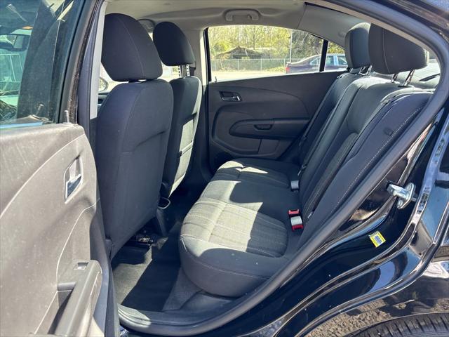 2016 Chevrolet Sonic LT Auto