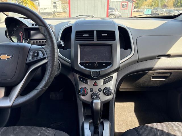 2016 Chevrolet Sonic LT Auto