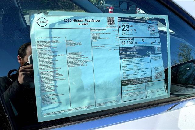 2026 Nissan Pathfinder SL