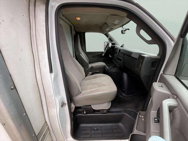 2021 Chevrolet Express Cutaway Work Van